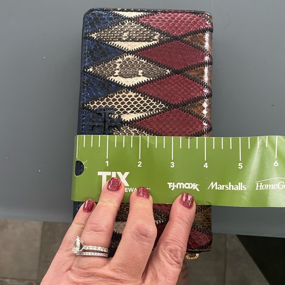 Tory Burch wallet - Picture 4 of 6